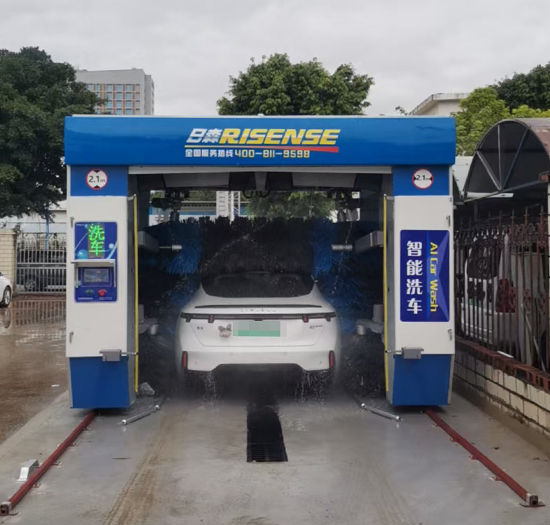 广西南宁单位安装日森自动洗车机